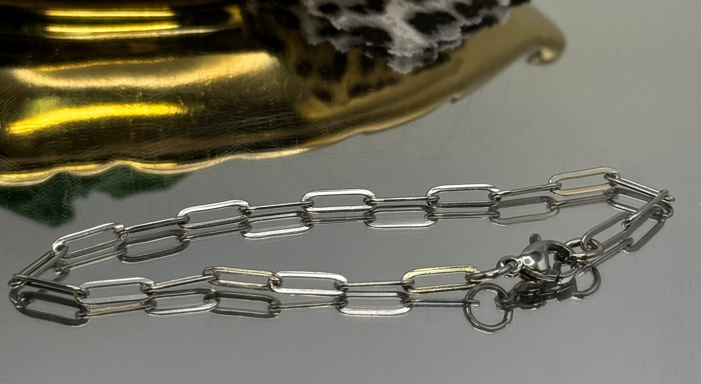 Paper clip chain bracelet