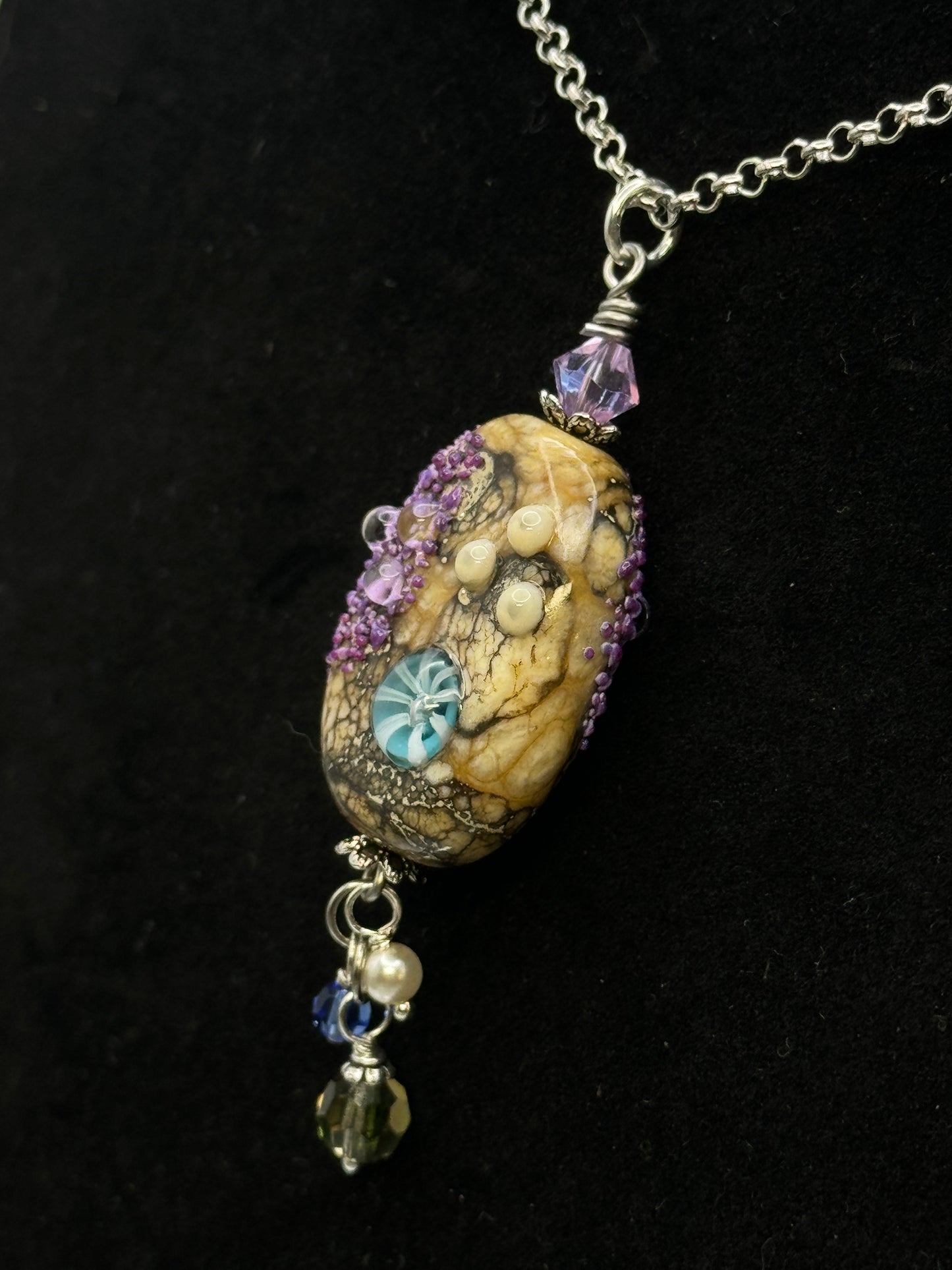 Beachy lampwork pendant necklace