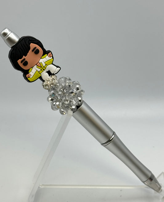 Beaded pen - singer